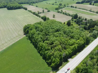 8949 Wellington Rd 22, Erin, On N0b 1z0