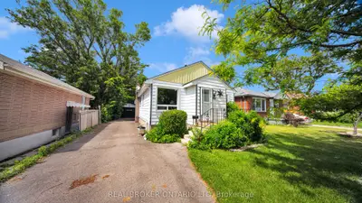 Detached in London East