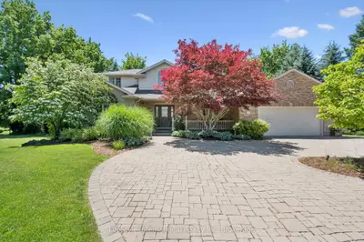 12 Ochs Drive, Puslinch, On N0b 2c0