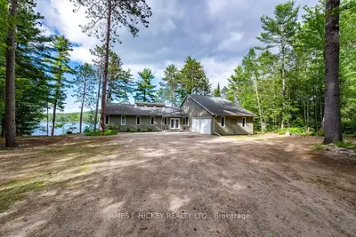 35732b Hwy 17 West Highway W, Laurentian Hills, On K0j 1p0