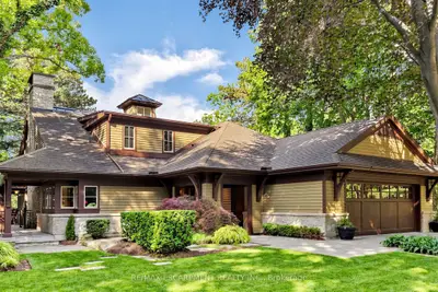 344 Mountain Brow Road, Hamilton, On L7p 5a3