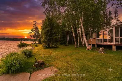 Detached in South River