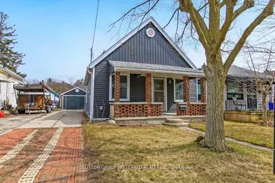 Detached in London East