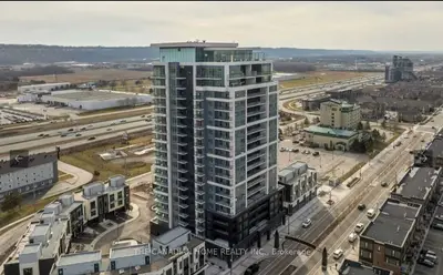 Condo Apartment in Grimsby