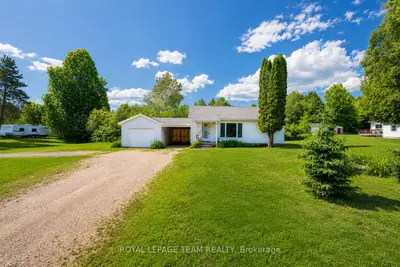Detached in Killaloe, Hagarty and Richards
