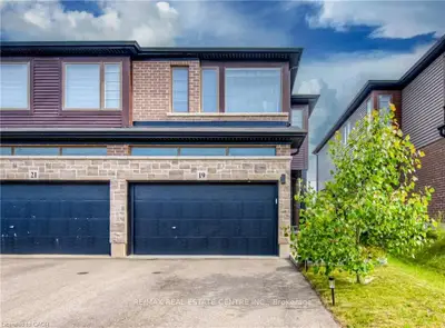 Semi-Detached in Brant