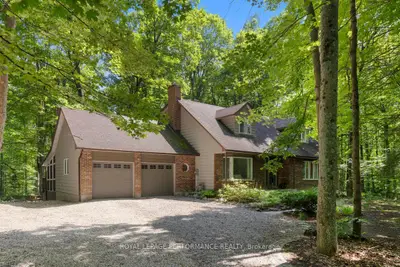 Detached in Orleans - Cumberland and Area