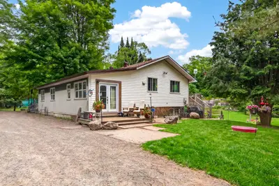 15 Toronto Lake Road, Georgian Bay, On P0c 1h0