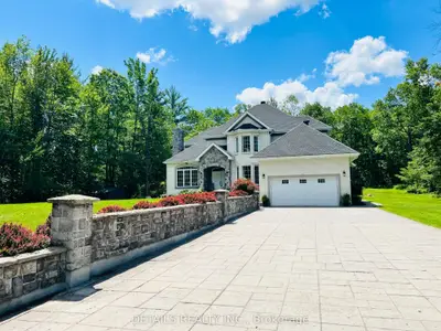 461 John Aselford Drive, Carp - Huntley Ward, On K2w 1a8