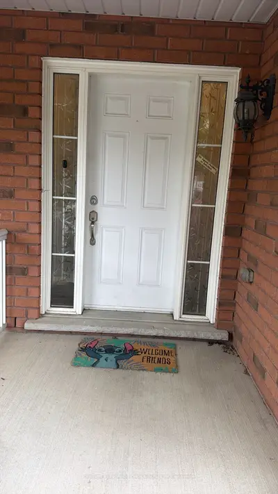 Att/Row/Townhouse in Brantford