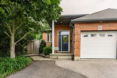 Semi-Detached in Ingersoll