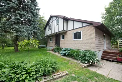 7589 Highway 89 E, Wellington North, On N0g 2l0