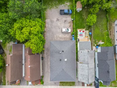 745 Morin Street, North Bay, On P1b 5s1