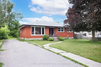 Detached in Kawartha Lakes