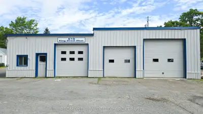 610 King Street W, Gananoque, On K7g 2h1