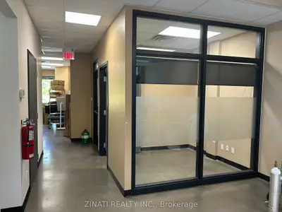 2310 St. Laurent Boulevard 316-320, Hunt Club - South Keys And Area, On K1g 5h9