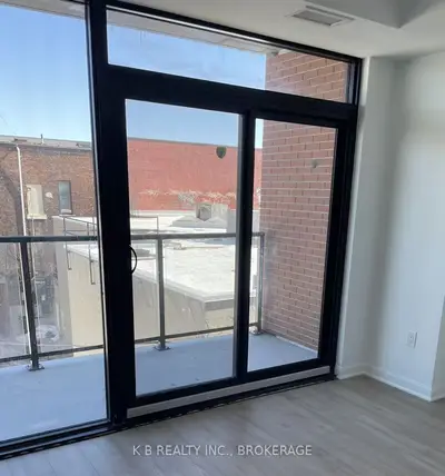 Common Element Condo in Kingston