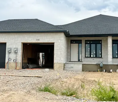 Att/Row/Townhouse in Saugeen Shores