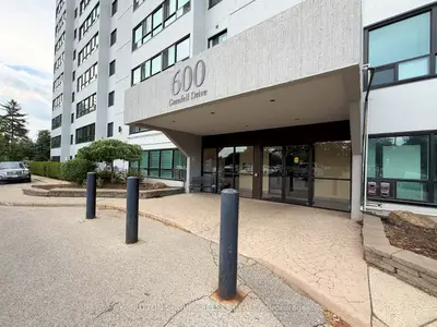 Condo Apartment in London North