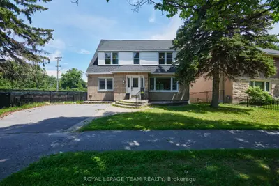 Detached in Tunneys Pasture and Ottawa West