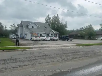 170 BOBCAYGEON Road, Minden Hills, ON K0M 2K0