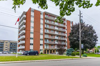 8 Woodman Drive S 805, Hamilton, On L8k 4c9