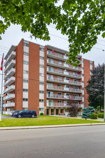 8 Woodman Drive S 805, Hamilton, On L8k 4c9