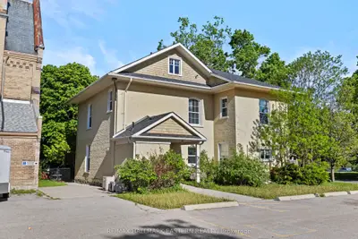 439 Rubidge Street, Peterborough, On K9h 4e4