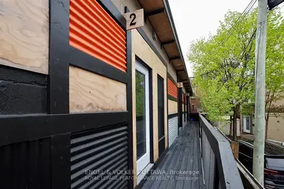 10 Sherbrooke Avenue, West Centre Town, On K1y 1r7