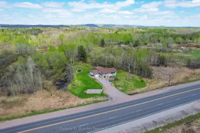 Detached in East Ferris