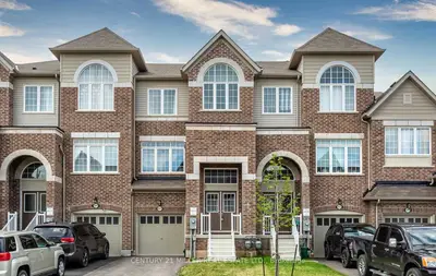 Att/Row/Townhouse in Lincoln