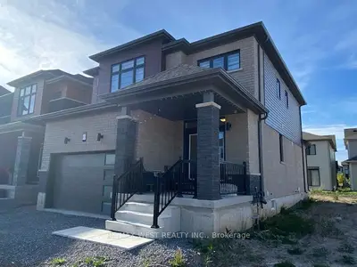 Detached in Thorold