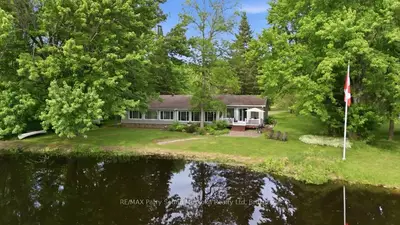 49 Maple Street, Seguin, On P0c 1j0