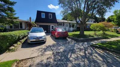 Detached in Guelph