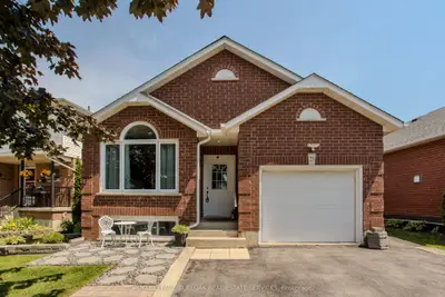 Detached in Hamilton