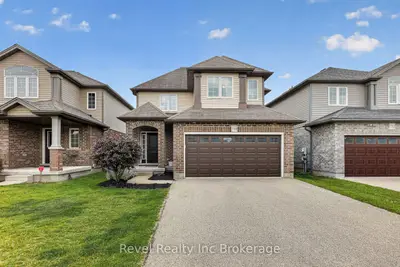 718 Frontenac Crescent, Woodstock, On N4v 0b1