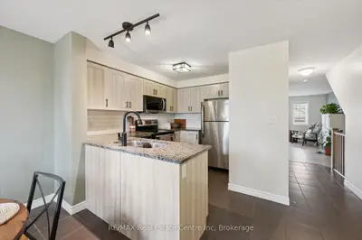 634 Woodlawn Road E A, Guelph, On N1e 0k4