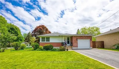 Detached in Kingston