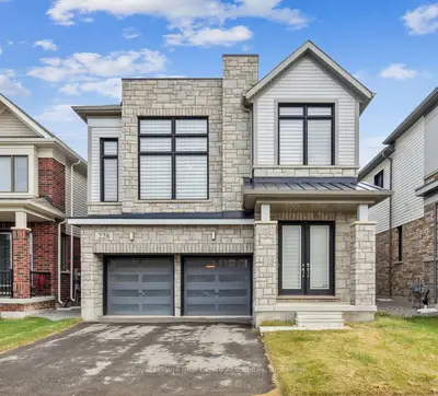 Detached in Hamilton