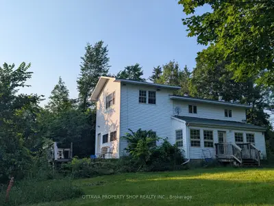 7262 Stone School Road, Greely - Metcalfe - Osgoode - Vernon And Area, On K4p 1m3