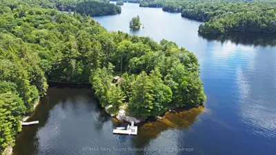 215 Crane Lake Water, The Archipelago, On, P2a 0b7