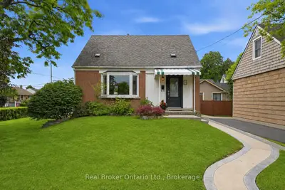 Detached in Hamilton