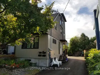 336 JOFFRE-BELANGER Way A, Vanier and Kingsview Park, ON K1L 5K4