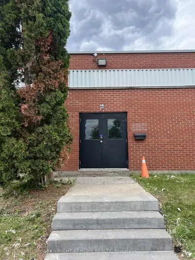 192 Hickson Avenue 1, Kingston, On K7k 2n9