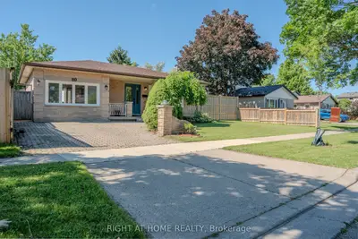 80 Chilton Drive, Hamilton, On L8j 1m4
