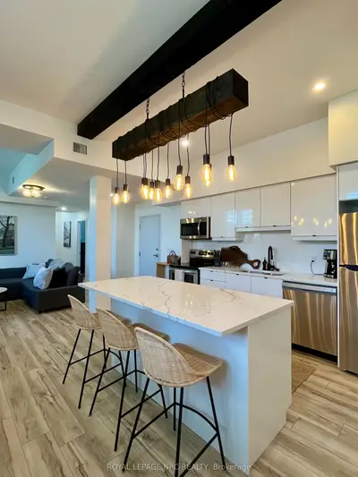 Condo Apartment in St. Catharines