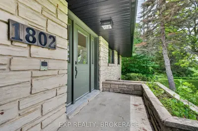 1802 Sydenham Road, Kingston, On K7l 4v4
