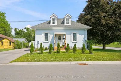 2 Bond Street, Kawartha Lakes, On K9v 3p3