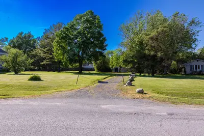 4 Starr Place, Kingston, On K7l 4v1