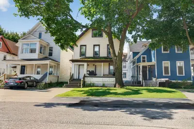 4454 Huron Street, Niagara Falls, On L2e 2h2